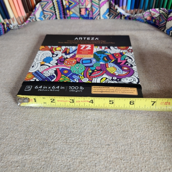 Star Joy Colored Pencils Roll Up Set - 70+ Vibrant Colors Arteza Coloring Book - Picture 6 of 9